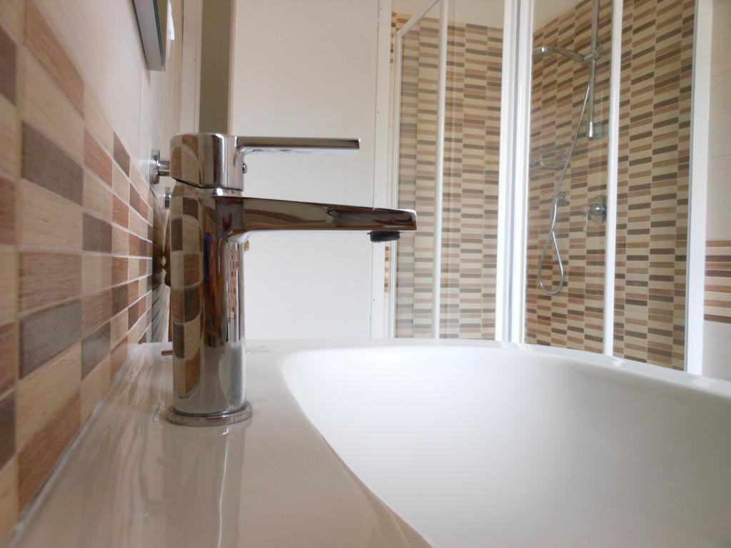 Casa Vacanze Happy Days Villa โนโต ภายนอก รูปภาพ