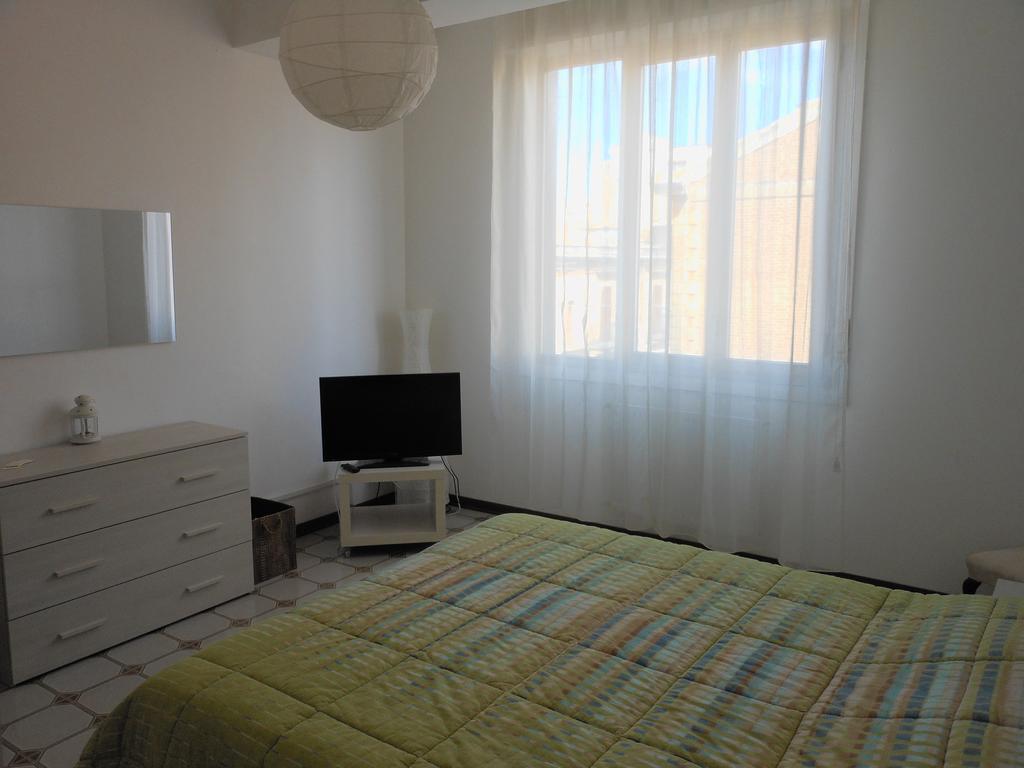 Casa Vacanze Happy Days Villa โนโต ภายนอก รูปภาพ